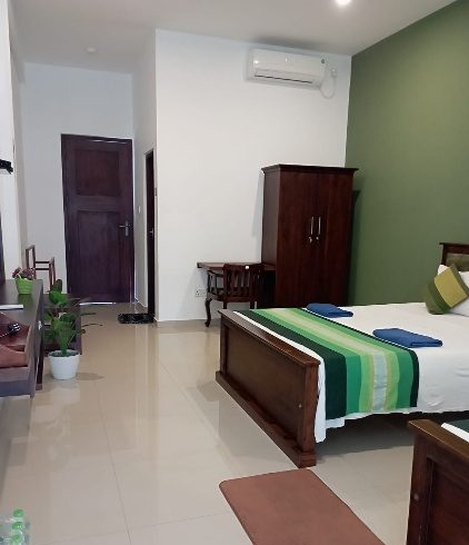 Deluxe triple room with terrace